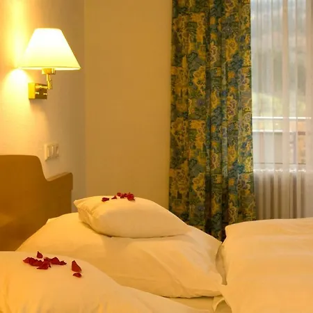 Hotel Landgasthof Hoelzle Waldstetten (Ostalbkreis)