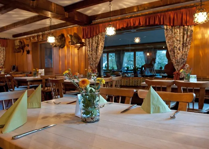 Landgasthof Hölzle 3*